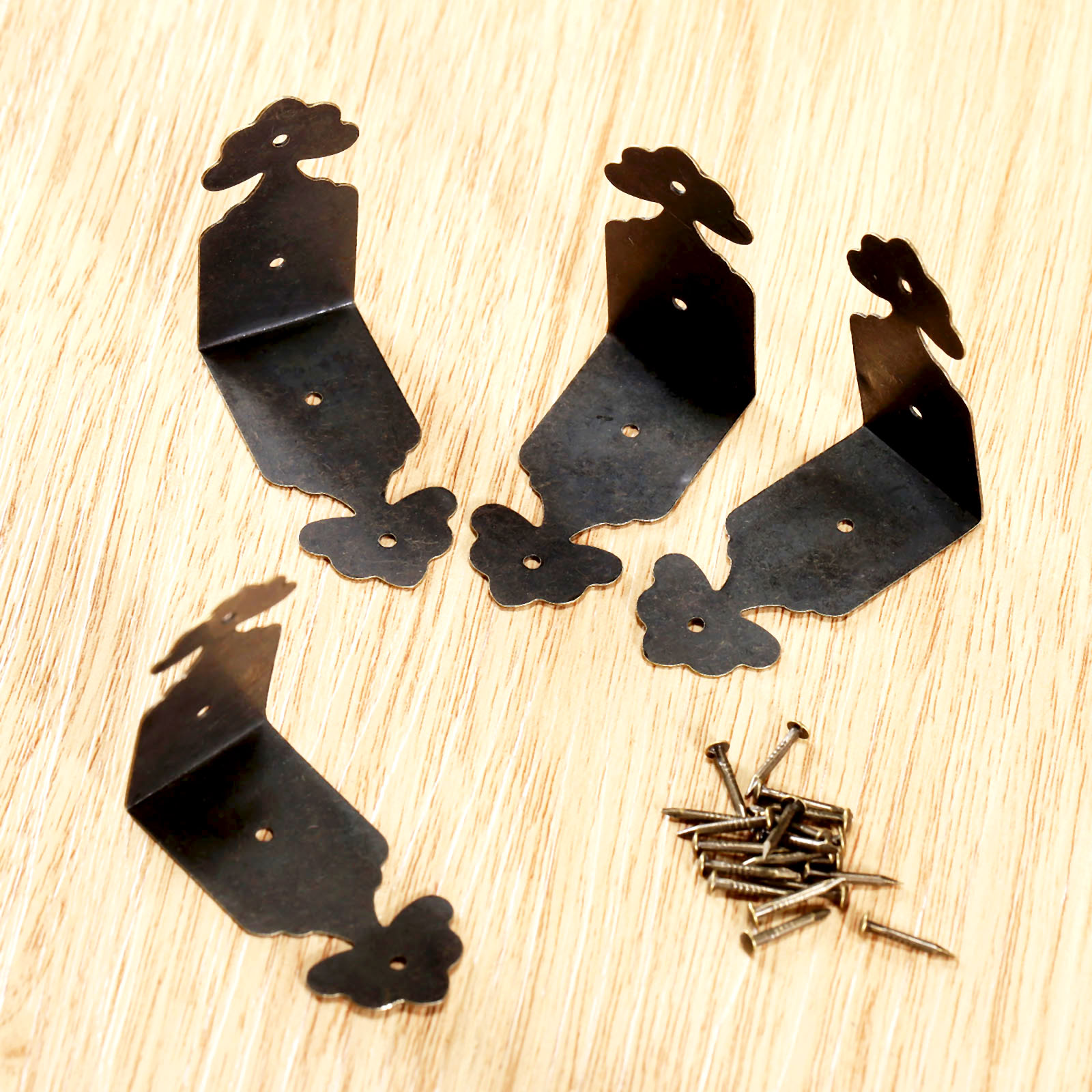 4pcs Decorative Corner Protect - Furniture Hardware Nails incelemesi ve fiyatı