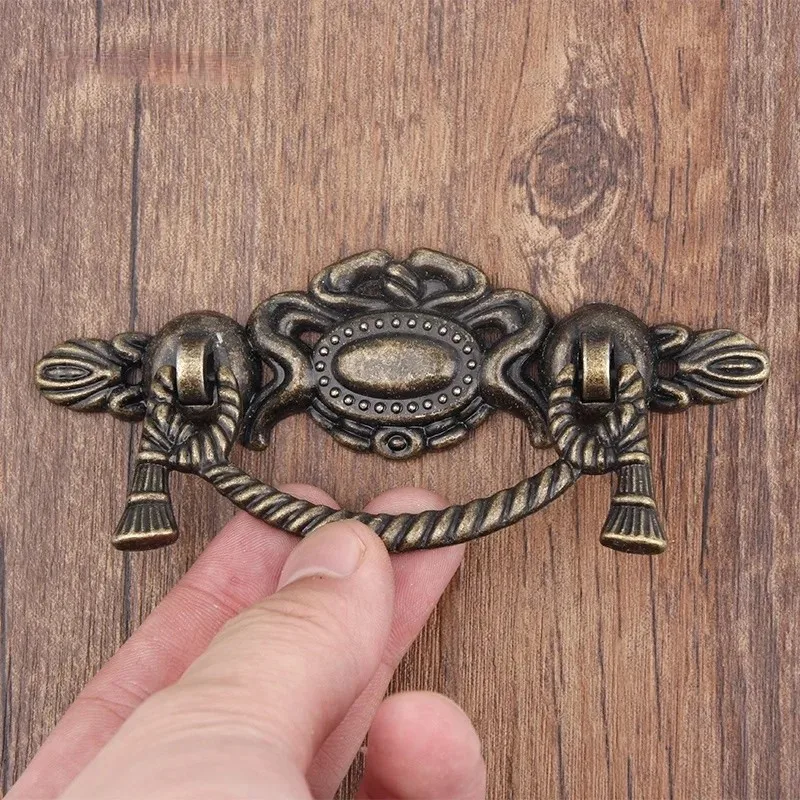 1PC Retro Alloy Kitchen Drawer - Vintage Furniture Hardware Pulls incelemesi ve fiyatı